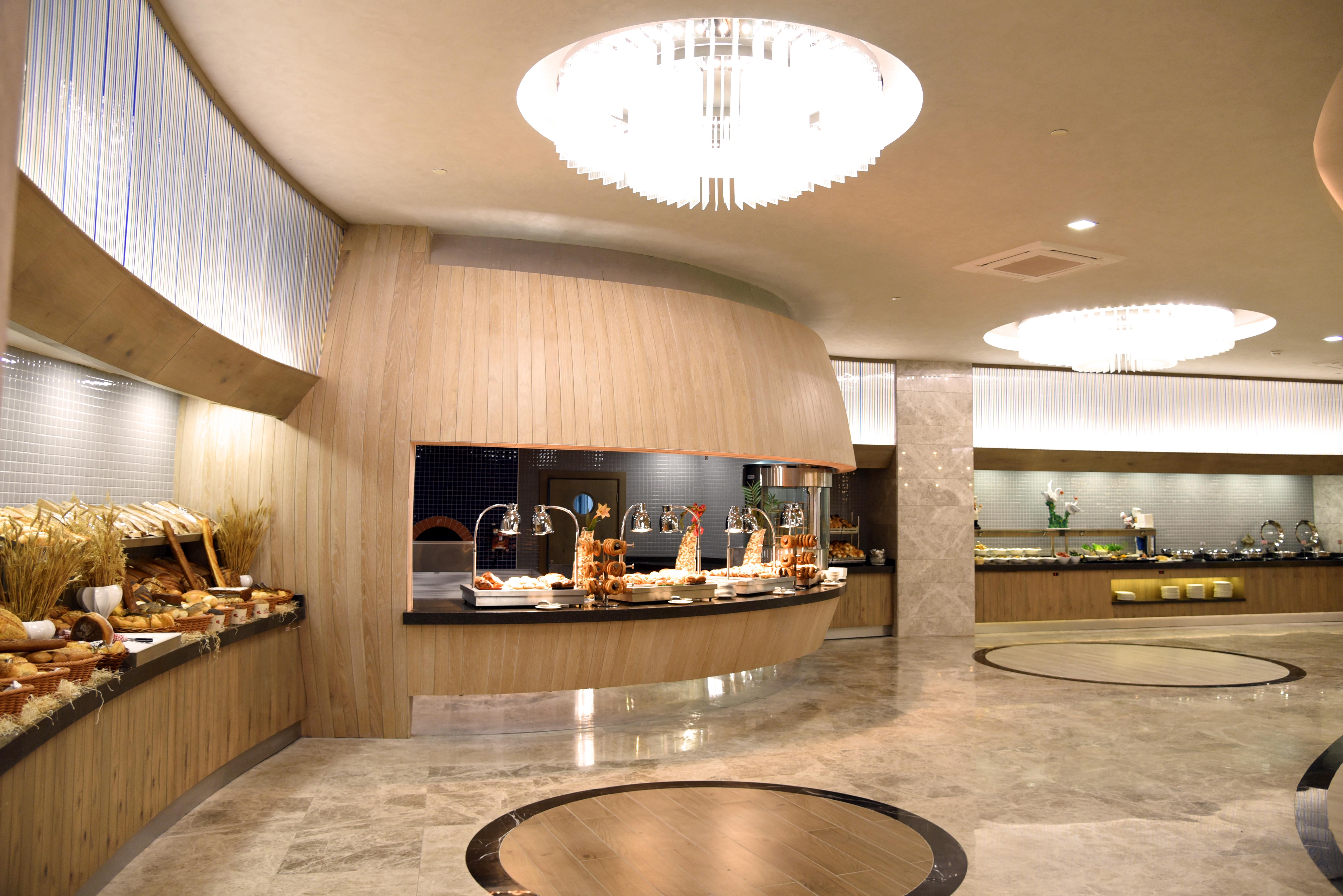 Royal Wings Hotel Antalya Exterior photo